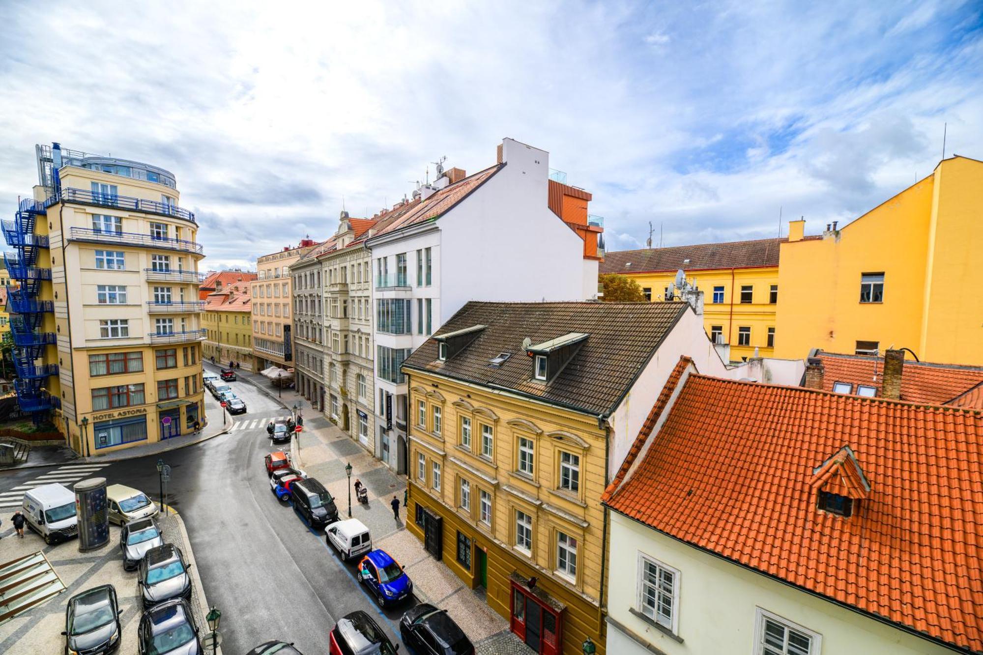 Benedikt City Center Hostel Praga Exterior foto